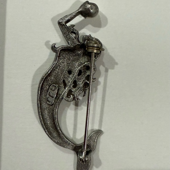 Silver Brooch Set with Mermaid and Cats - Picture 3 of 8